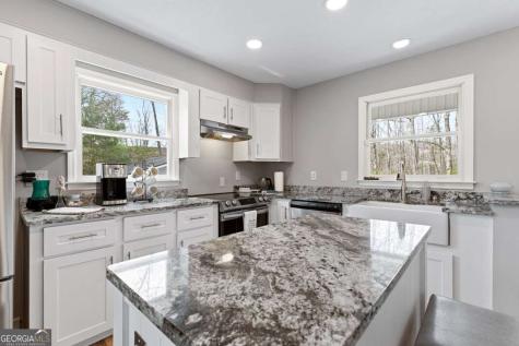 1682 Settlement Road Young Harris GA 30582