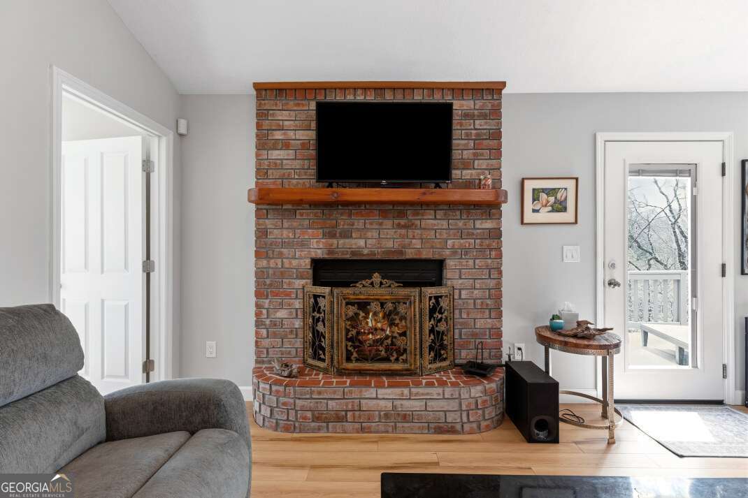 1682 Settlement Road Young Harris GA 30582