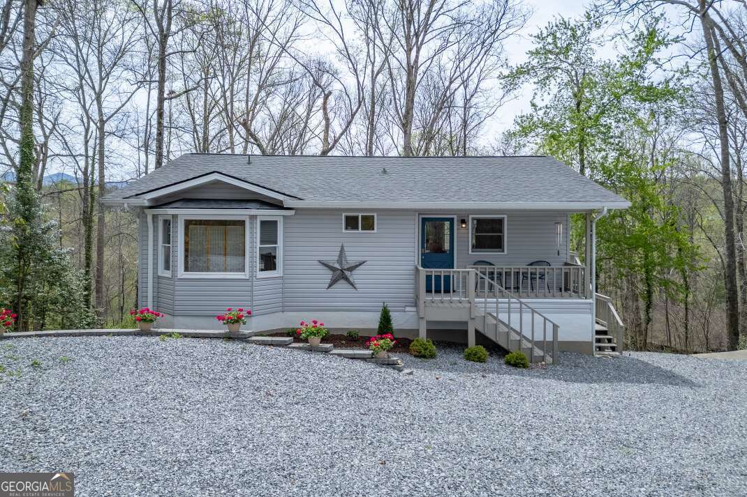1682 Settlement Road Young Harris GA 30582