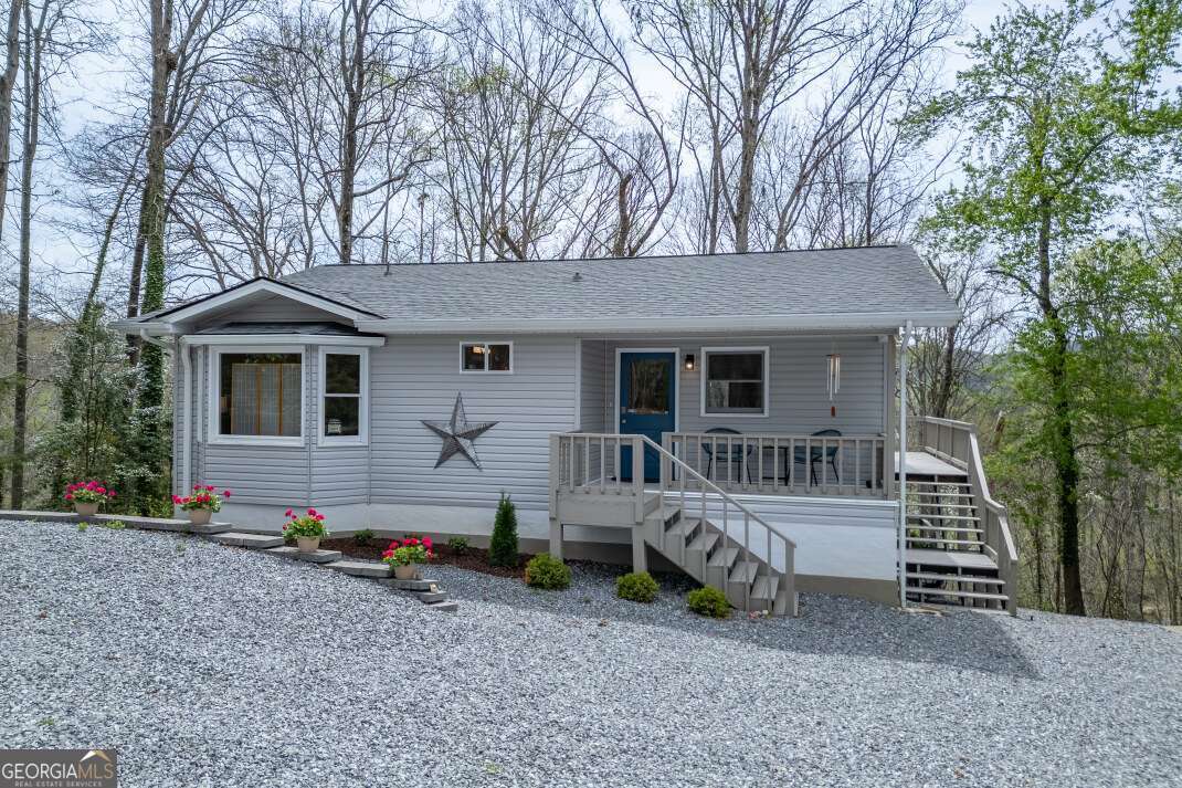 1682 Settlement Road Young Harris GA 30582