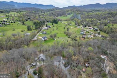 1682 Settlement Road Young Harris GA 30582