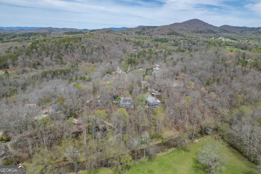 1682 Settlement Road Young Harris GA 30582