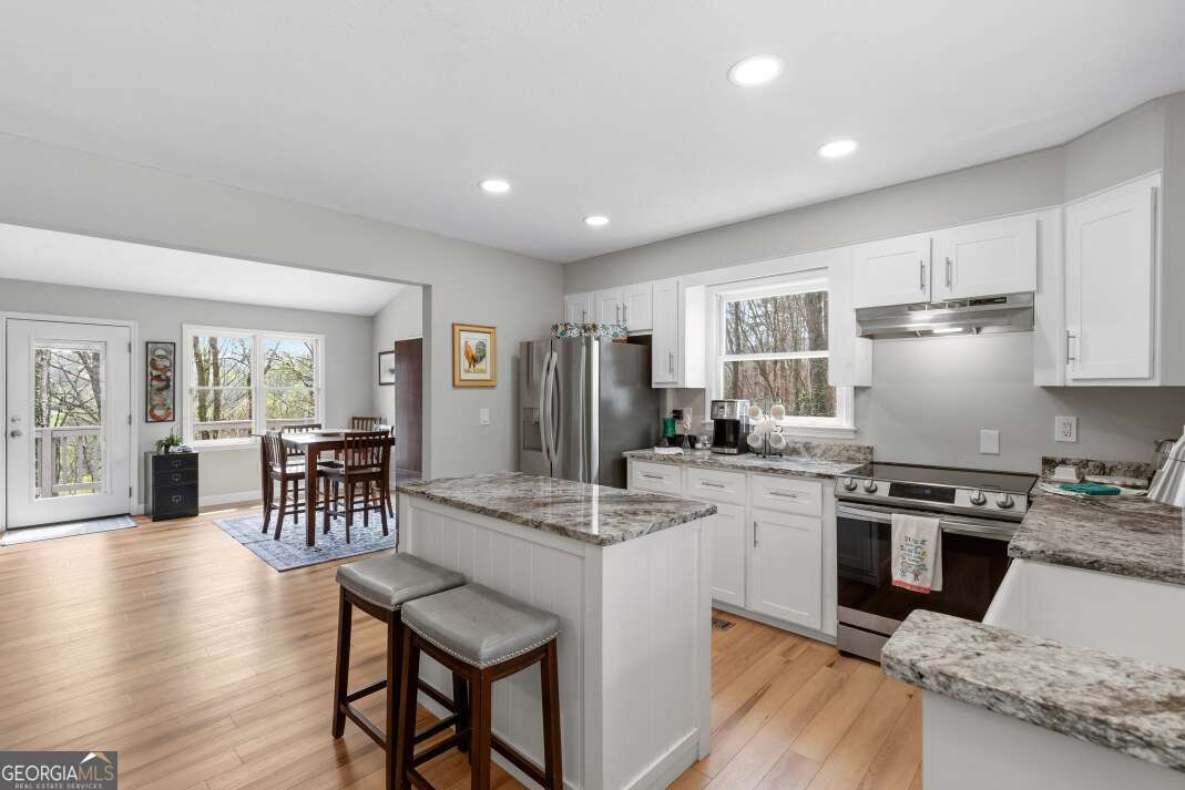1682 Settlement Road Young Harris GA 30582