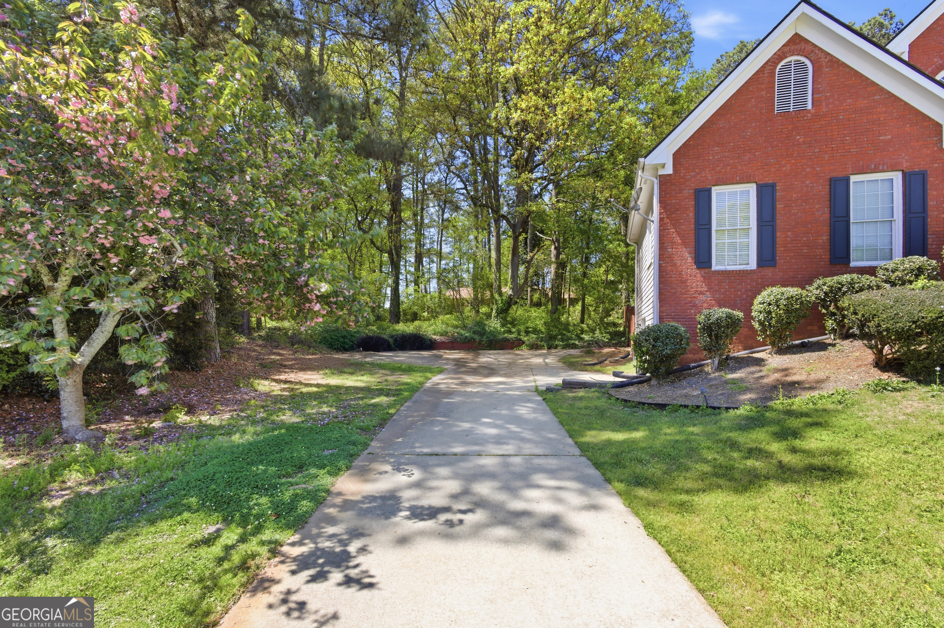 2255 Pinehaven Court Grayson GA 30017