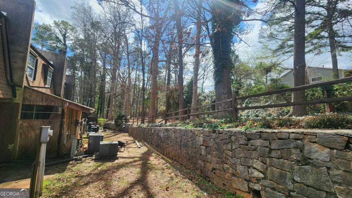 723 Cedar Pointe Court SW Marietta GA 30008