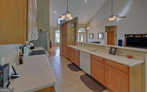 52 Breton Highlands Court Clayton GA 30525