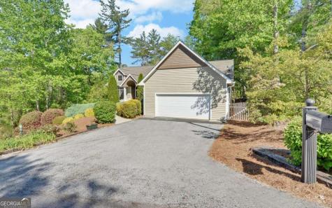 52 Breton Highlands Court Clayton GA 30525