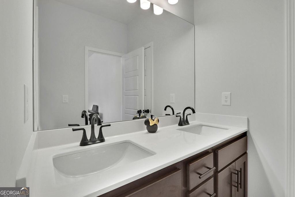 1682 Dover Creek Lane Lawrenceville GA 30045