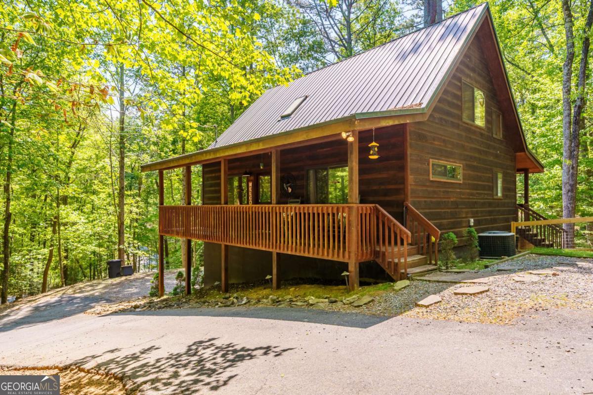 27 Bamby Lane Ellijay GA 30540