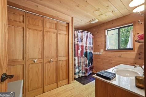 27 Bamby Lane Ellijay GA 30540