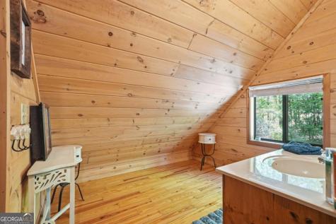 27 Bamby Lane Ellijay GA 30540