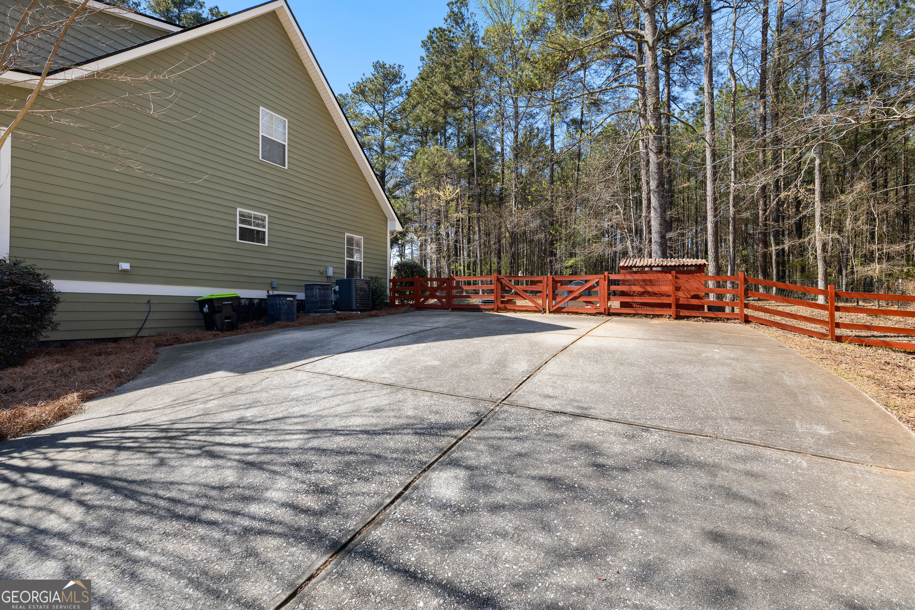 529 Inman Road Fayetteville GA 30215