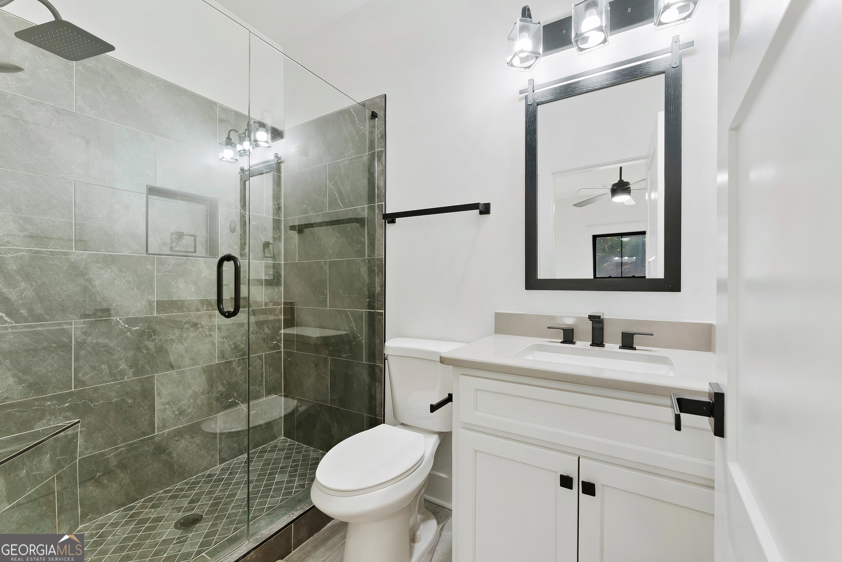 100 Ridge Way Forsyth GA 31029