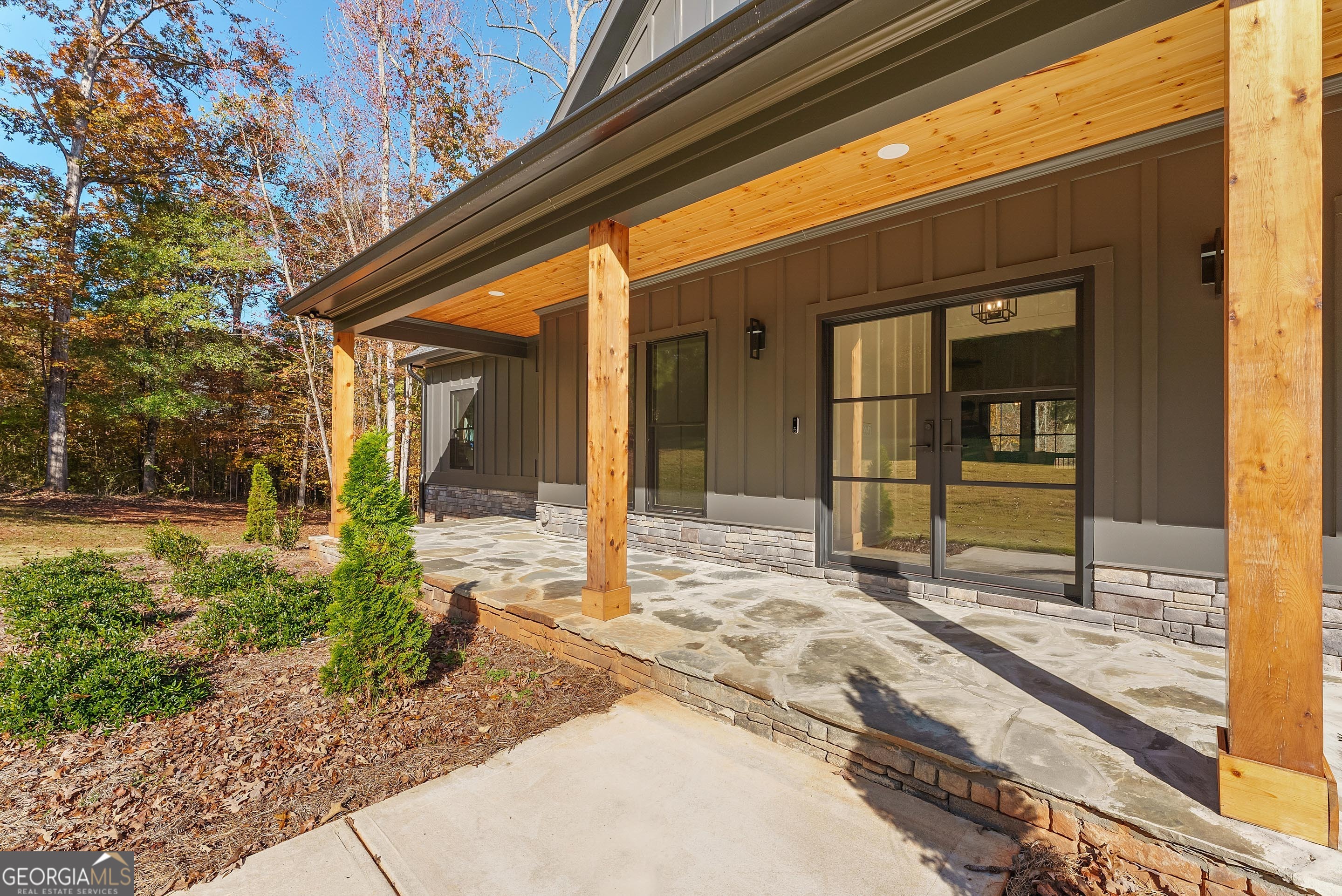 100 Ridge Way Forsyth GA 31029