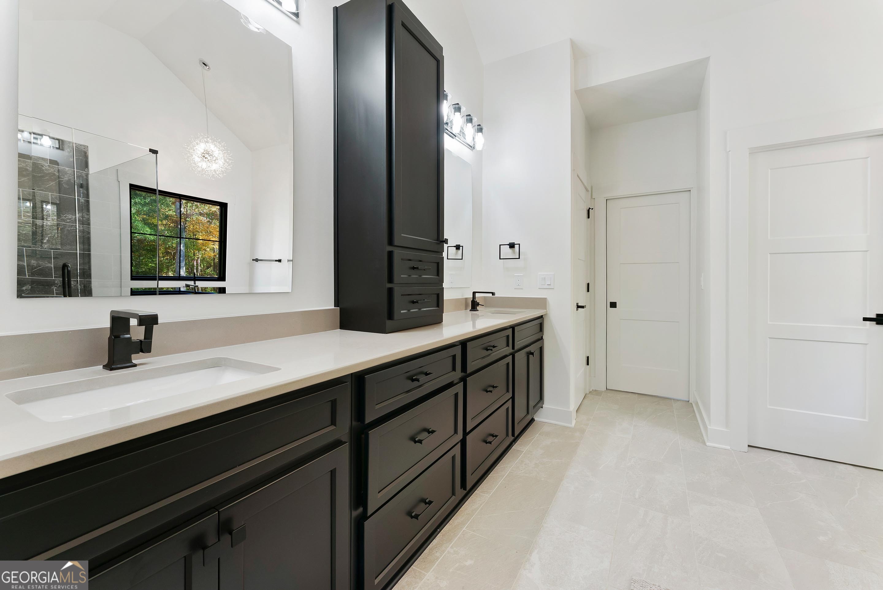 100 Ridge Way Forsyth GA 31029