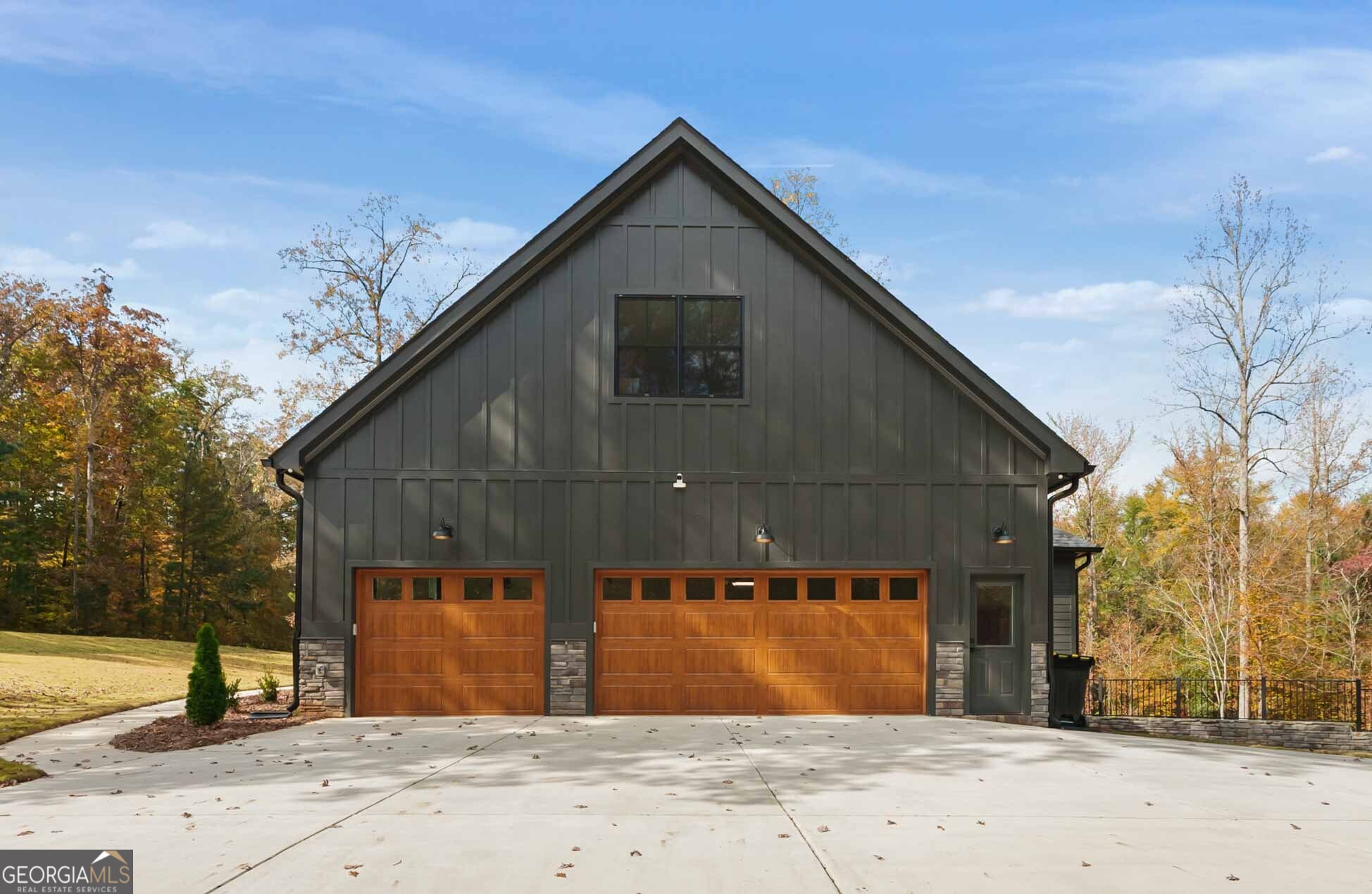 100 Ridge Way Forsyth GA 31029