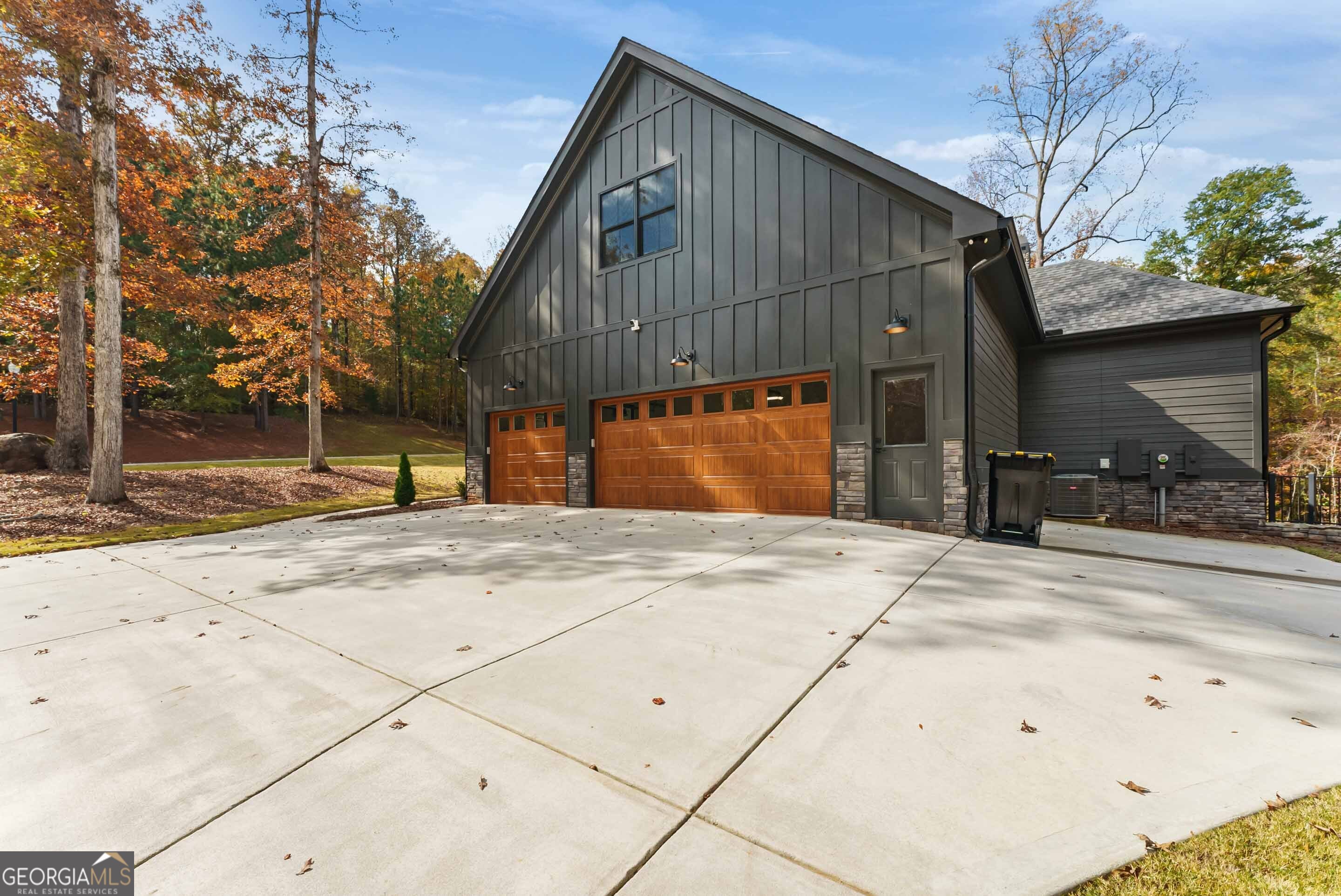 100 Ridge Way Forsyth GA 31029