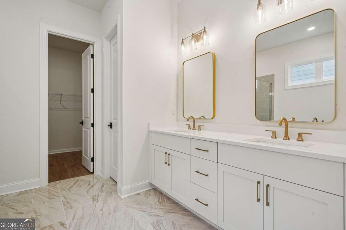 1028 Eastman Court Hoschton GA 30548