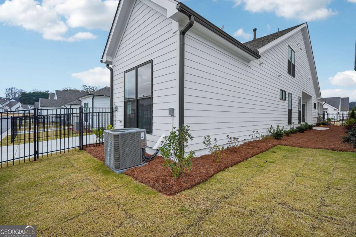 1028 Eastman Court Hoschton GA 30548