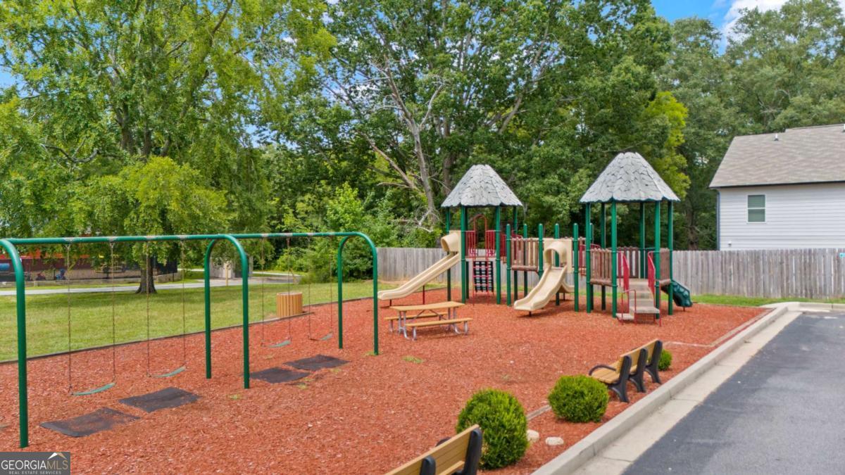 1028 Eastman Court Hoschton GA 30548