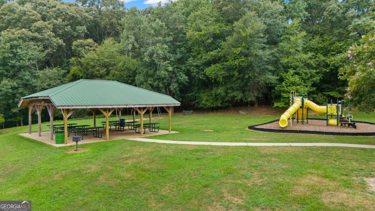 1028 Eastman Court Hoschton GA 30548