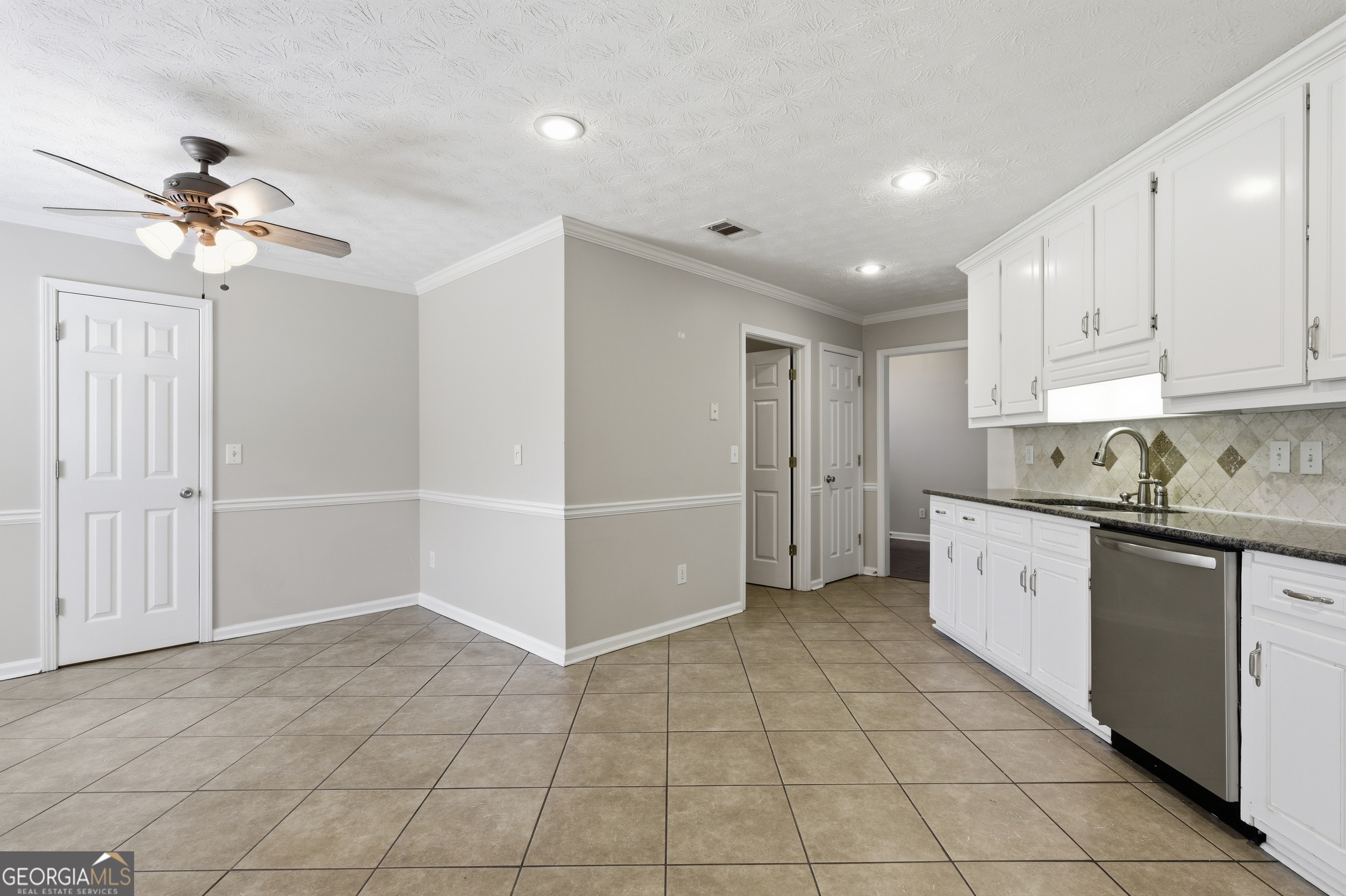 2820 Meadow Gate Way Loganville GA 30052