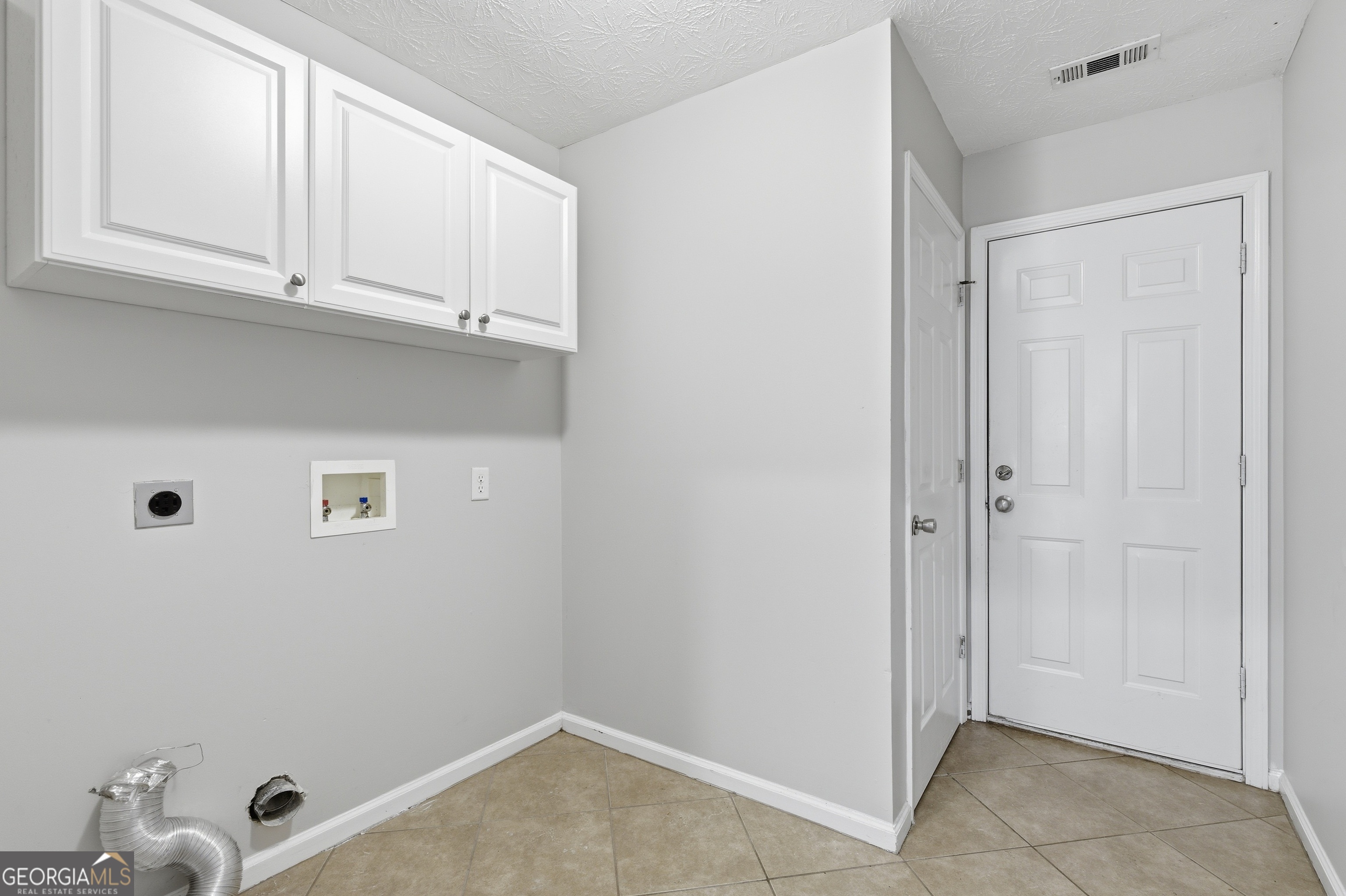 2820 Meadow Gate Way Loganville GA 30052