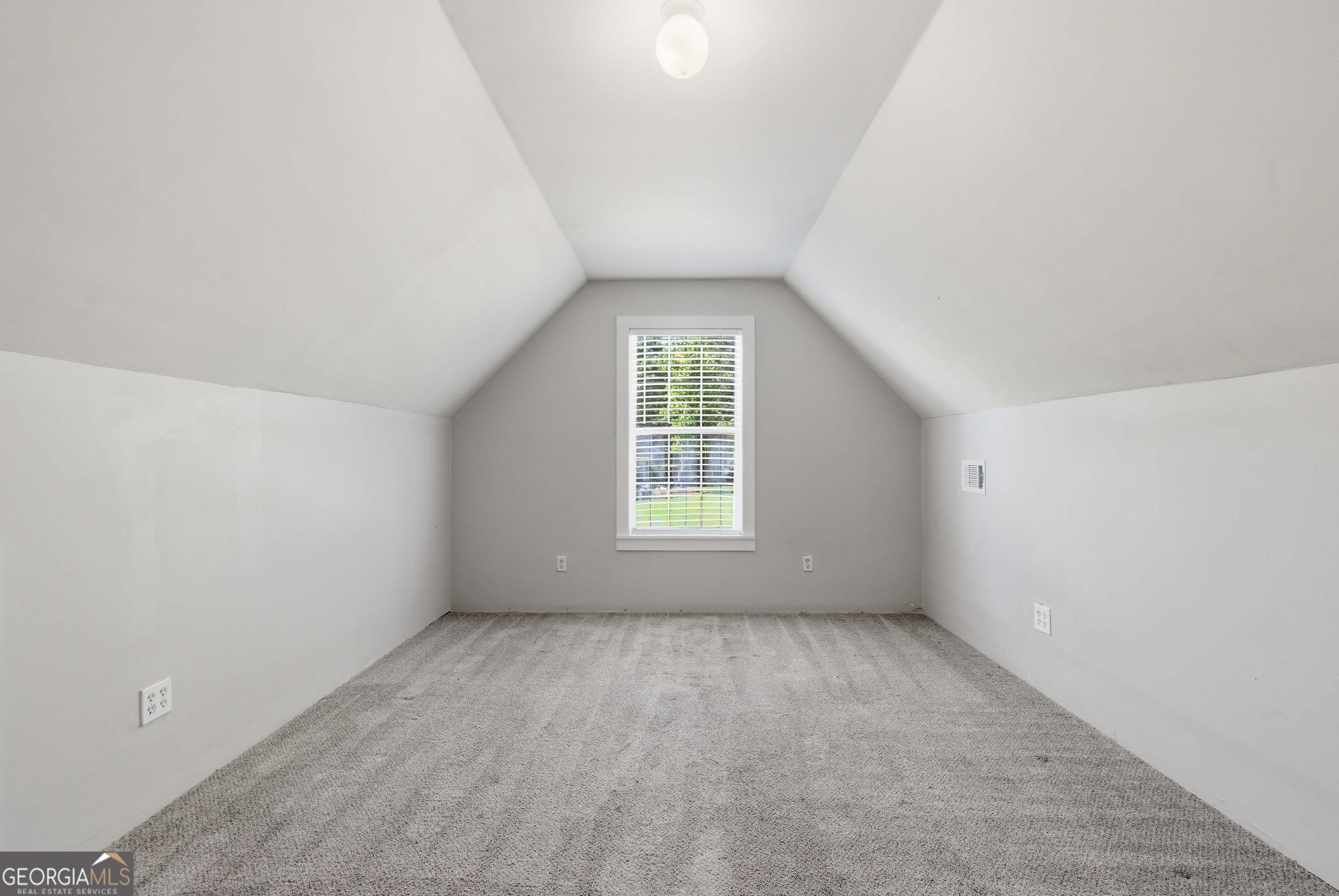 2820 Meadow Gate Way Loganville GA 30052