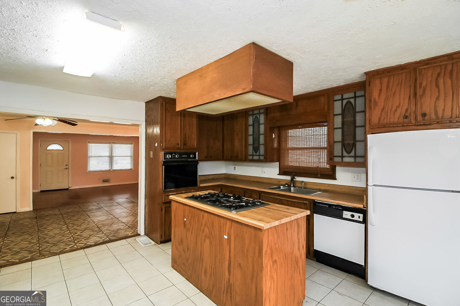 1146 E Fayetteville Road Riverdale GA 30296