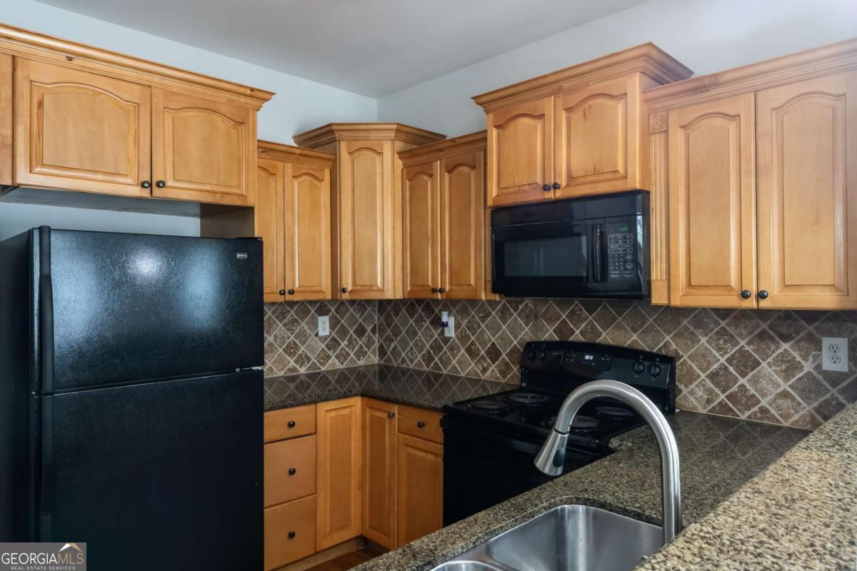 154 Hemphill School Road NW Atlanta GA 30331