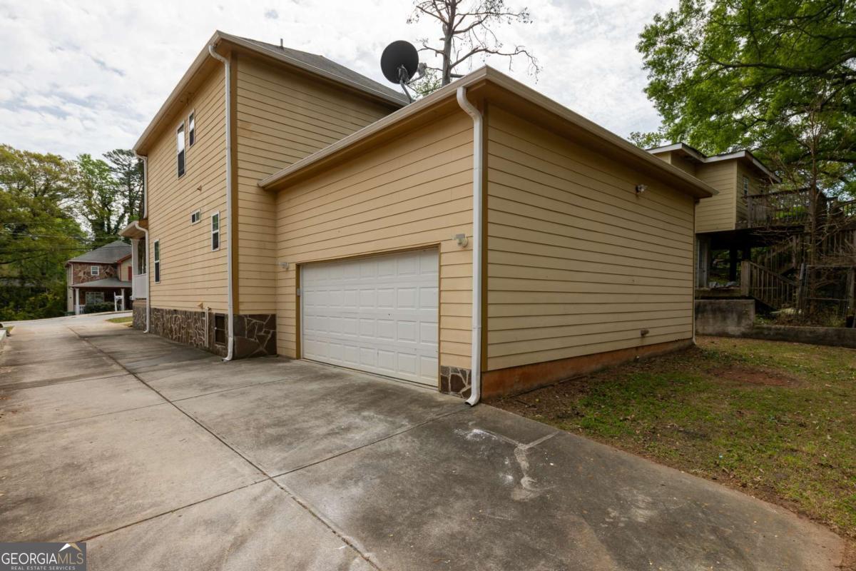 154 Hemphill School Road NW Atlanta GA 30331