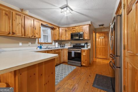 697 Zeppelin Strasse Helen GA 30545