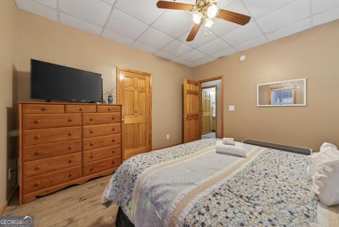 697 Zeppelin Strasse Helen GA 30545