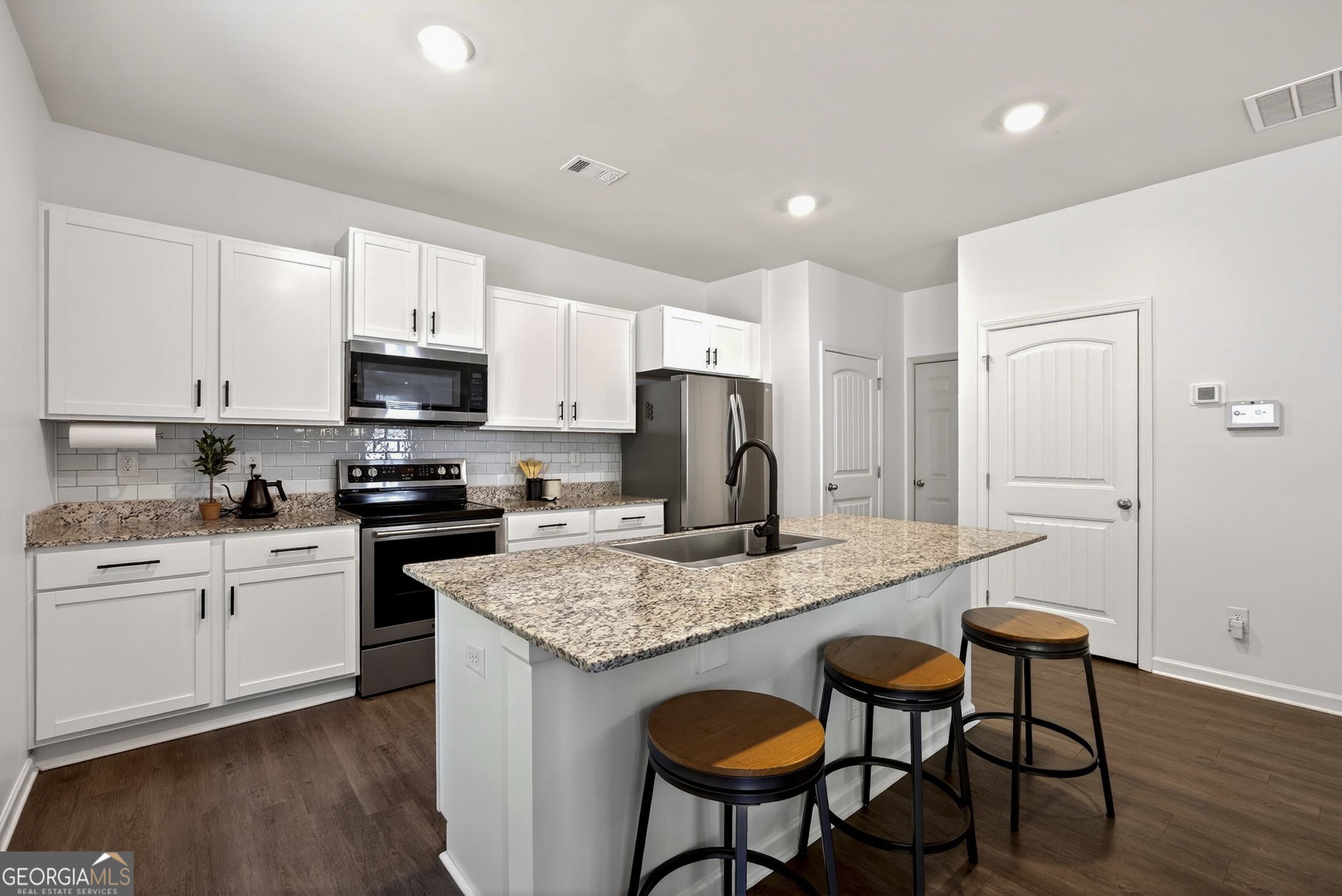 569 Starbuck Parkway Pendergrass GA 30567