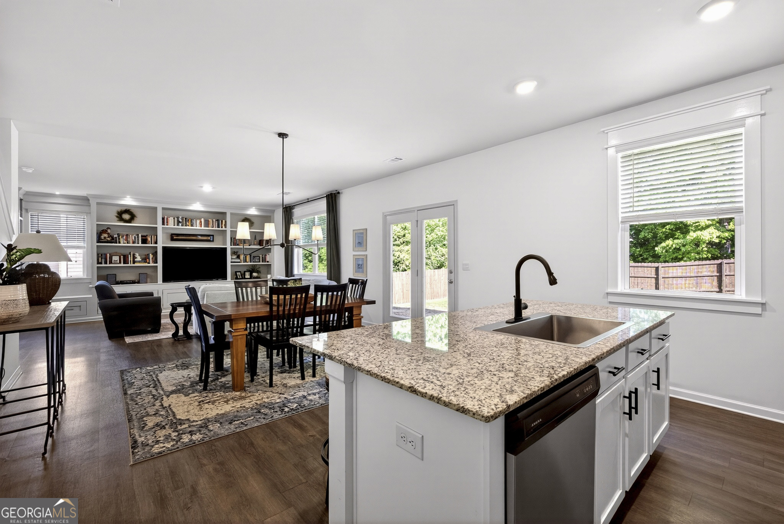 569 Starbuck Parkway Pendergrass GA 30567