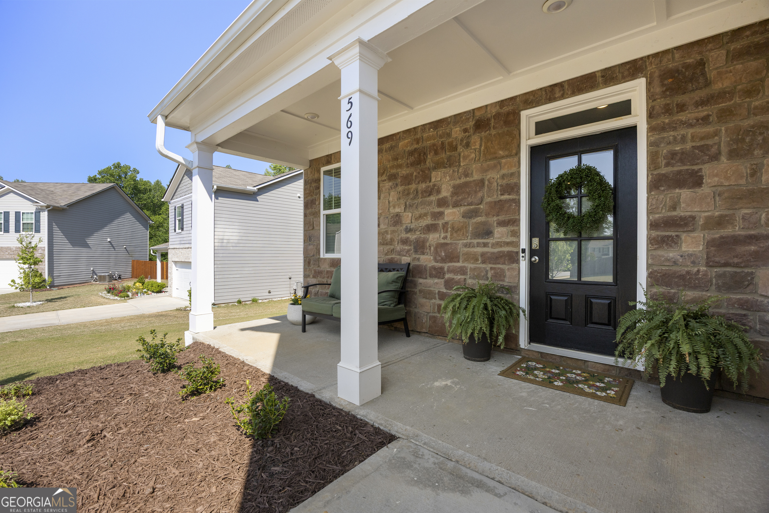 569 Starbuck Parkway Pendergrass GA 30567