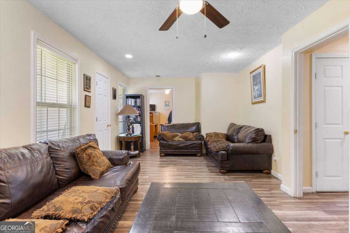 10571 Starling Trail Hampton GA 30228