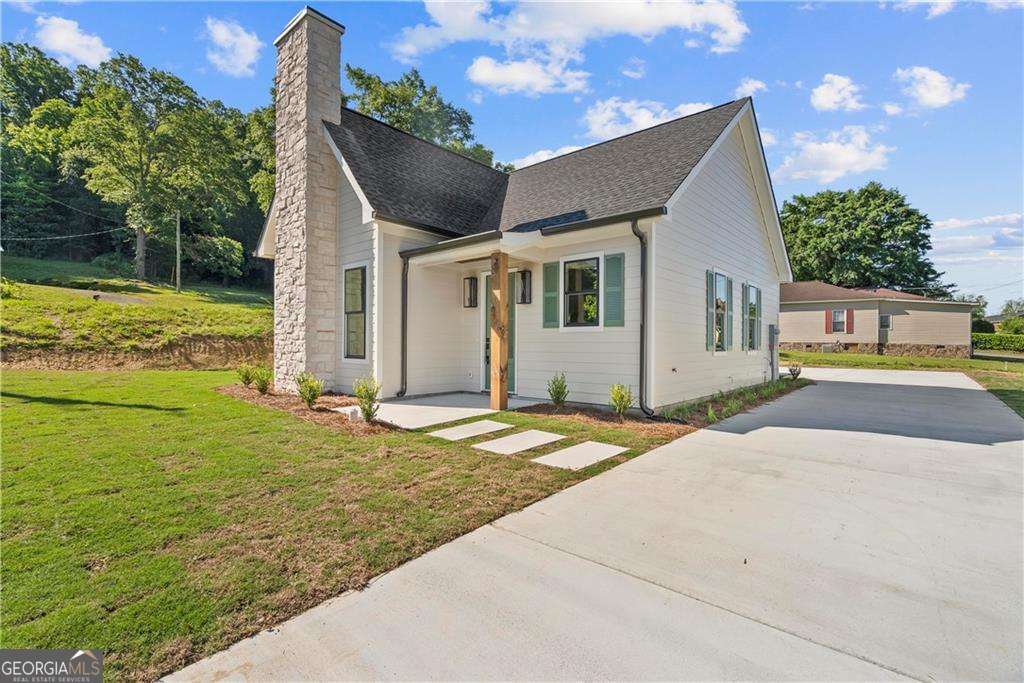 55 Old Water Works Road Calhoun GA 30701