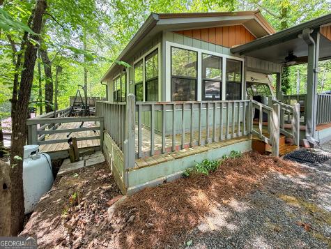 43 Canyon Pass Cleveland GA 30528