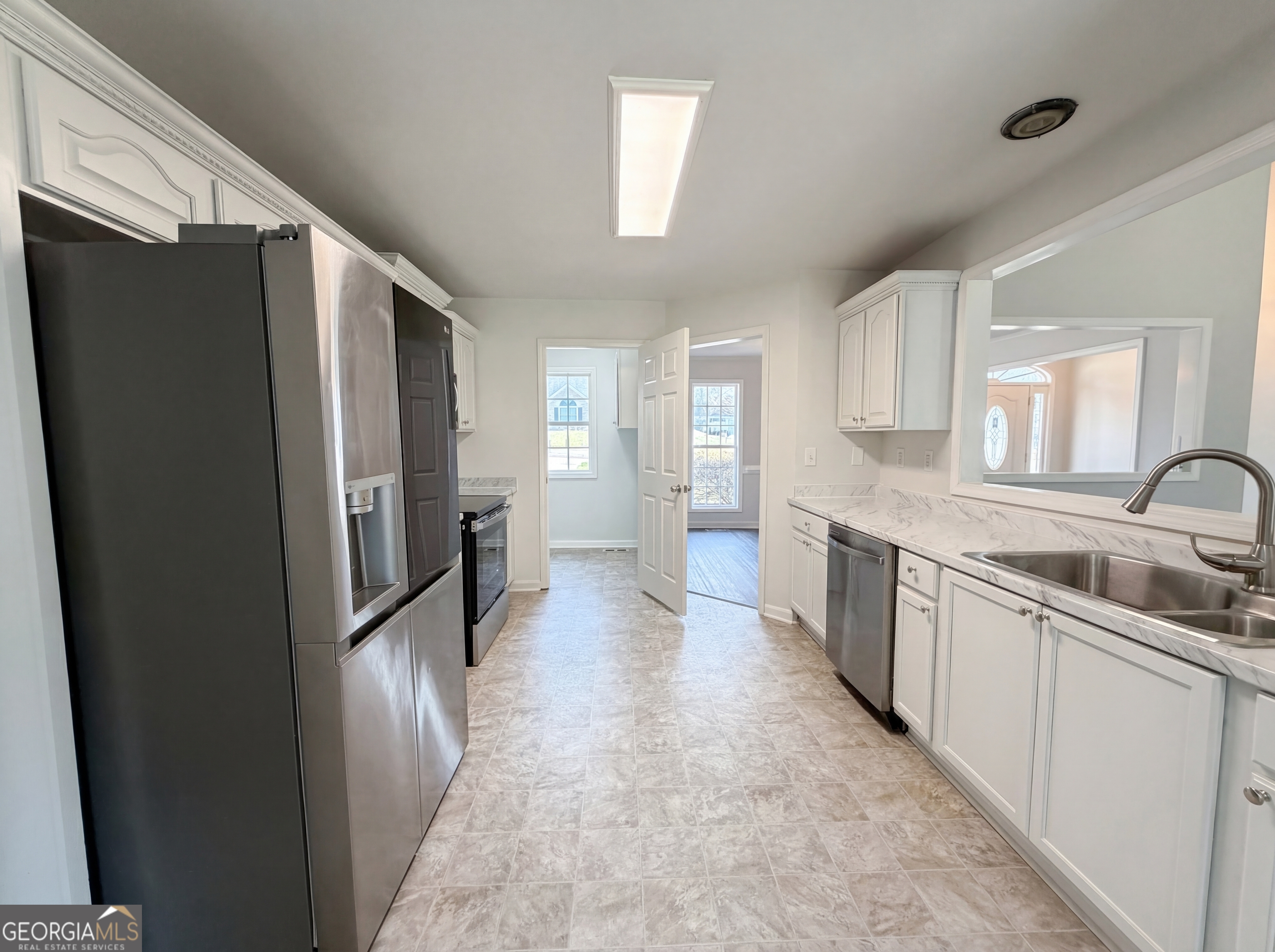 33 Maggies Point Dallas GA 30132
