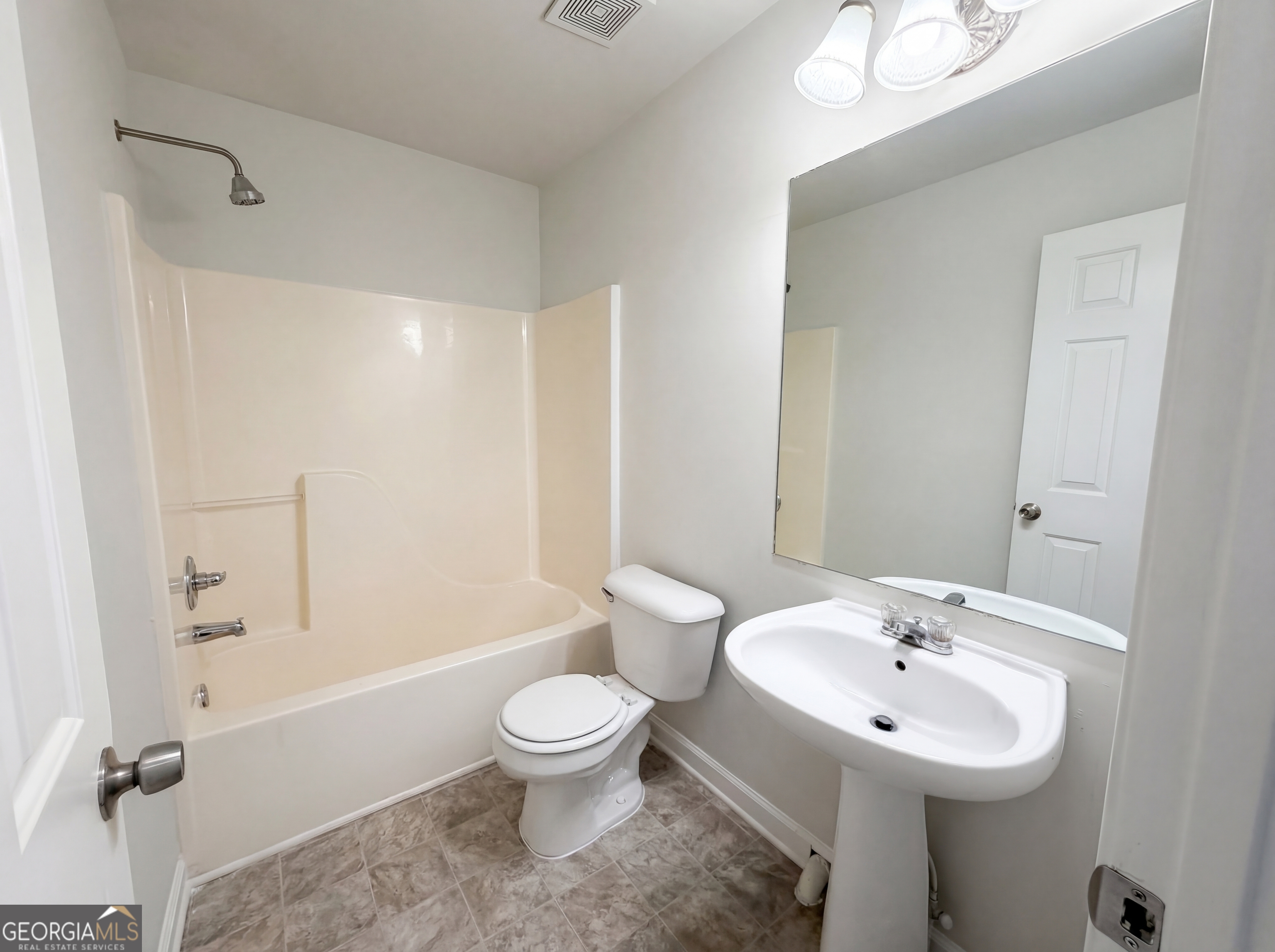 33 Maggies Point Dallas GA 30132