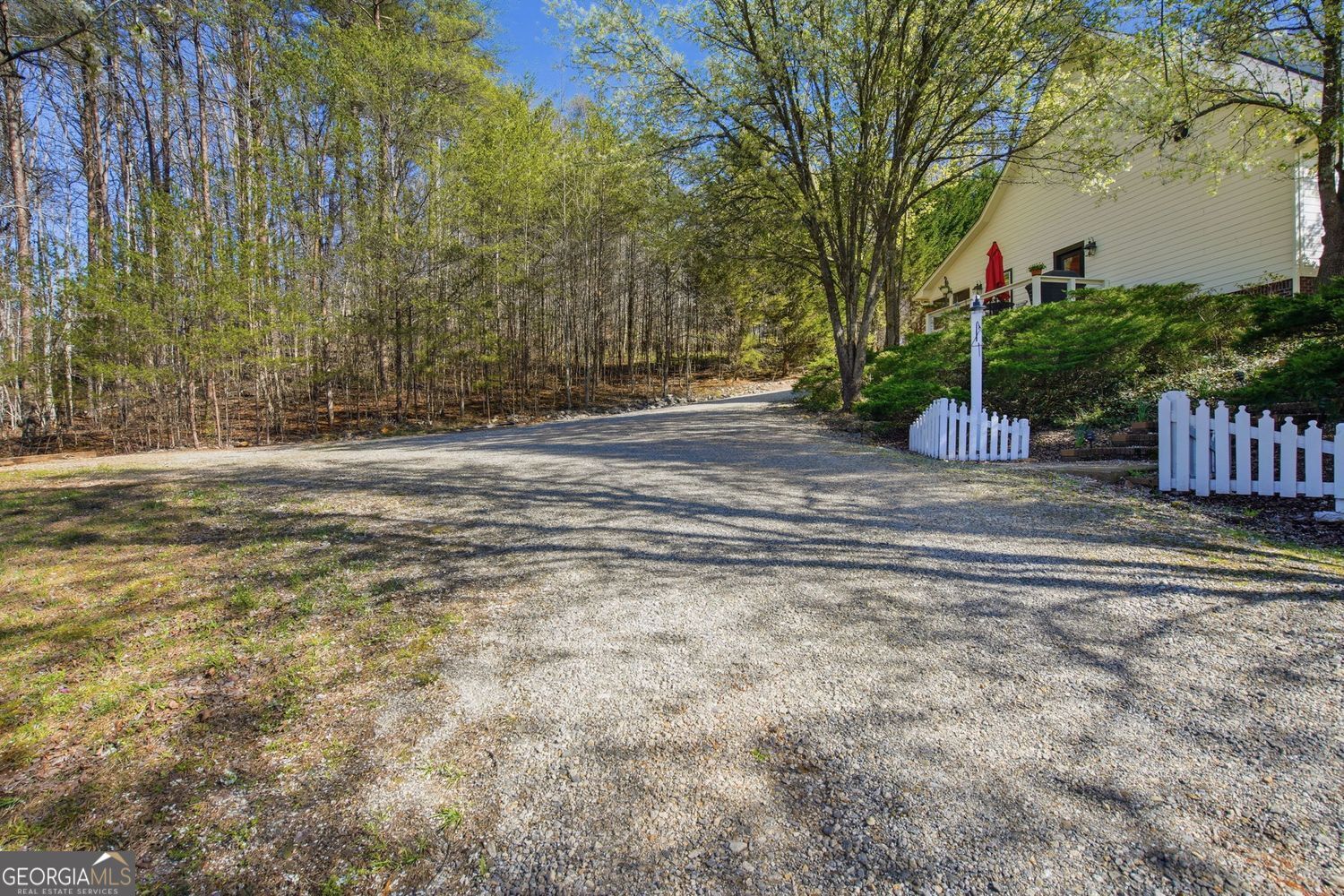 1852 Oak Grove Road Dahlonega GA 30533