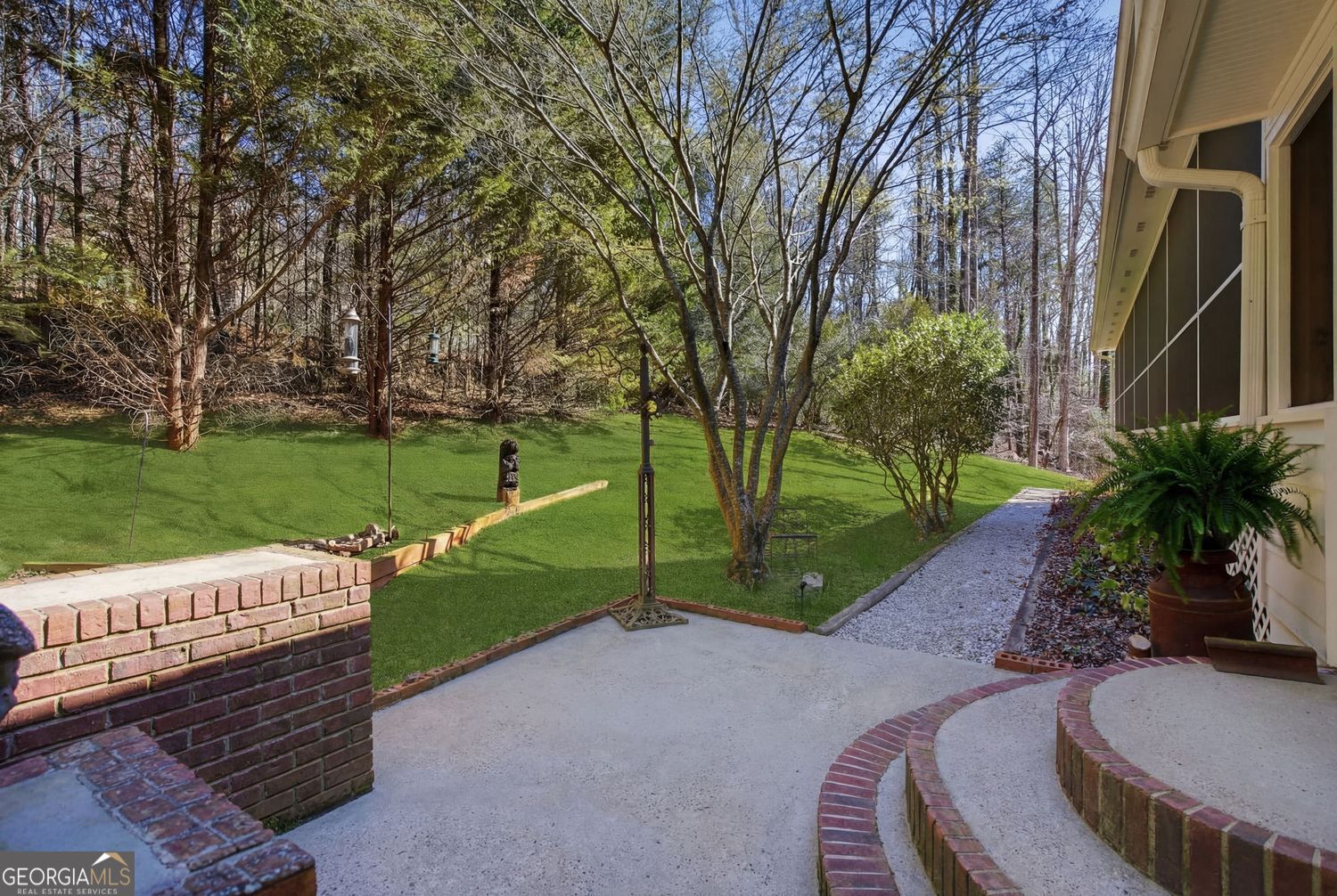 1852 Oak Grove Road Dahlonega GA 30533
