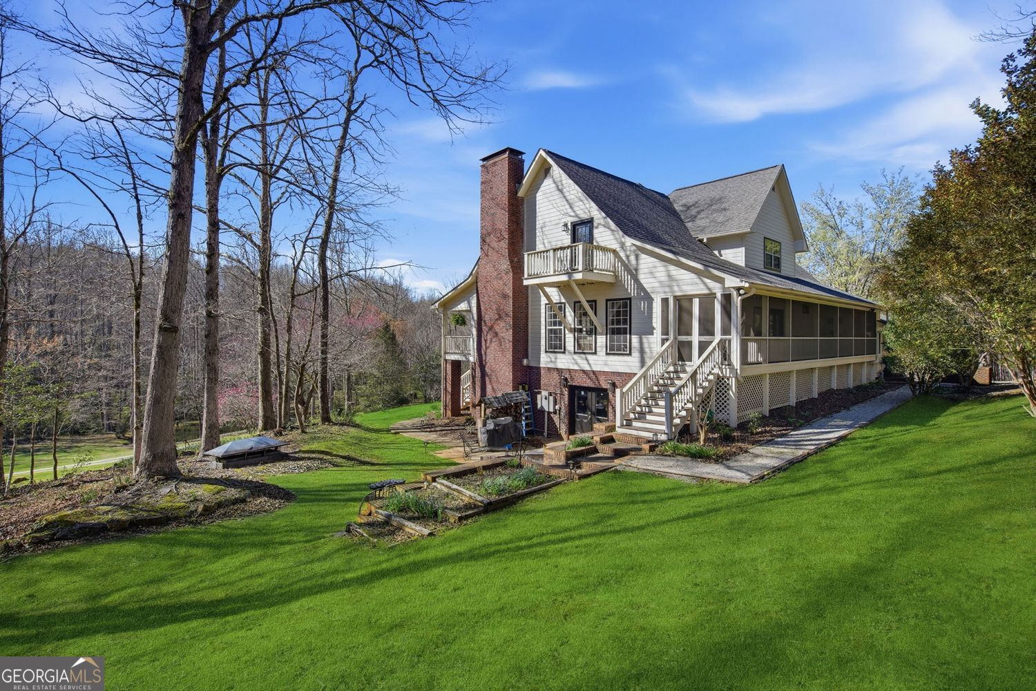 1852 Oak Grove Road Dahlonega GA 30533