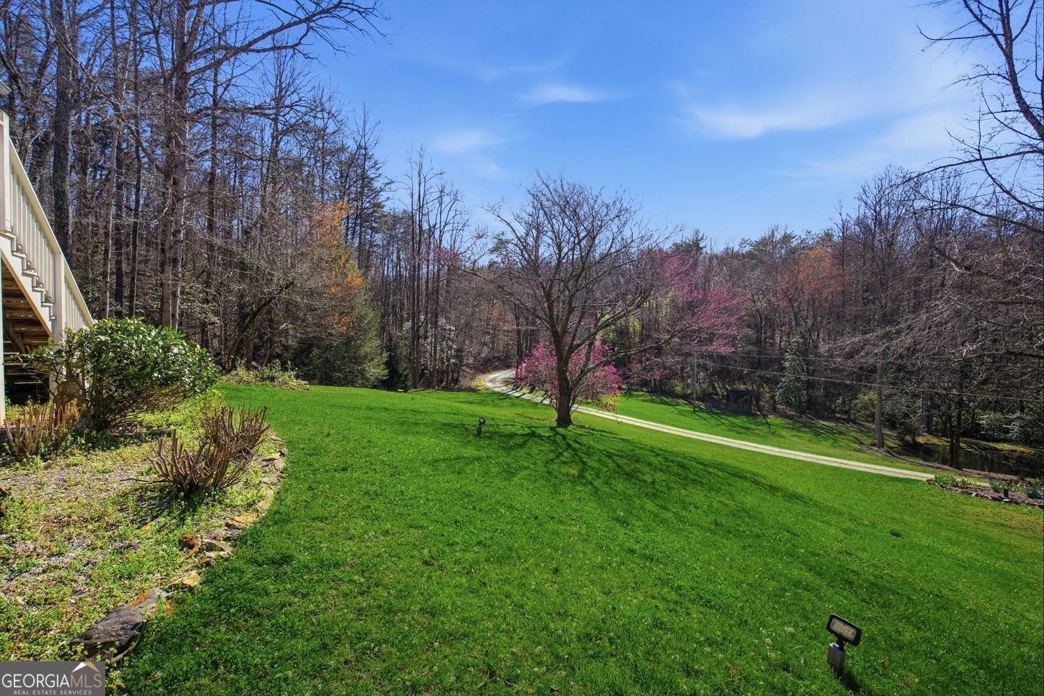 1852 Oak Grove Road Dahlonega GA 30533