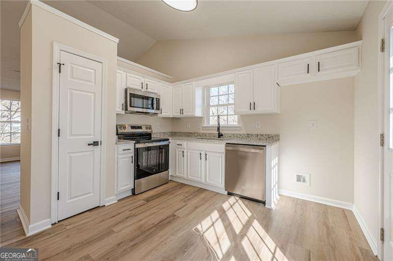 156 Dogwood Glen Drive Aragon GA 30104