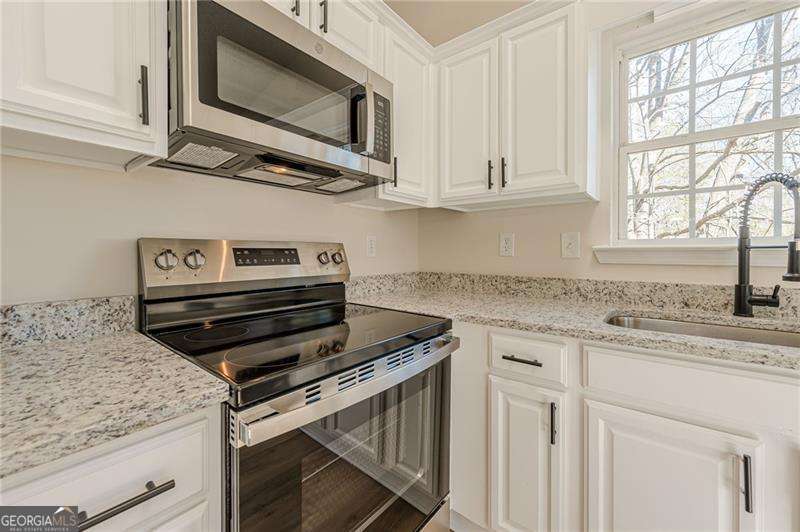 156 Dogwood Glen Drive Aragon GA 30104