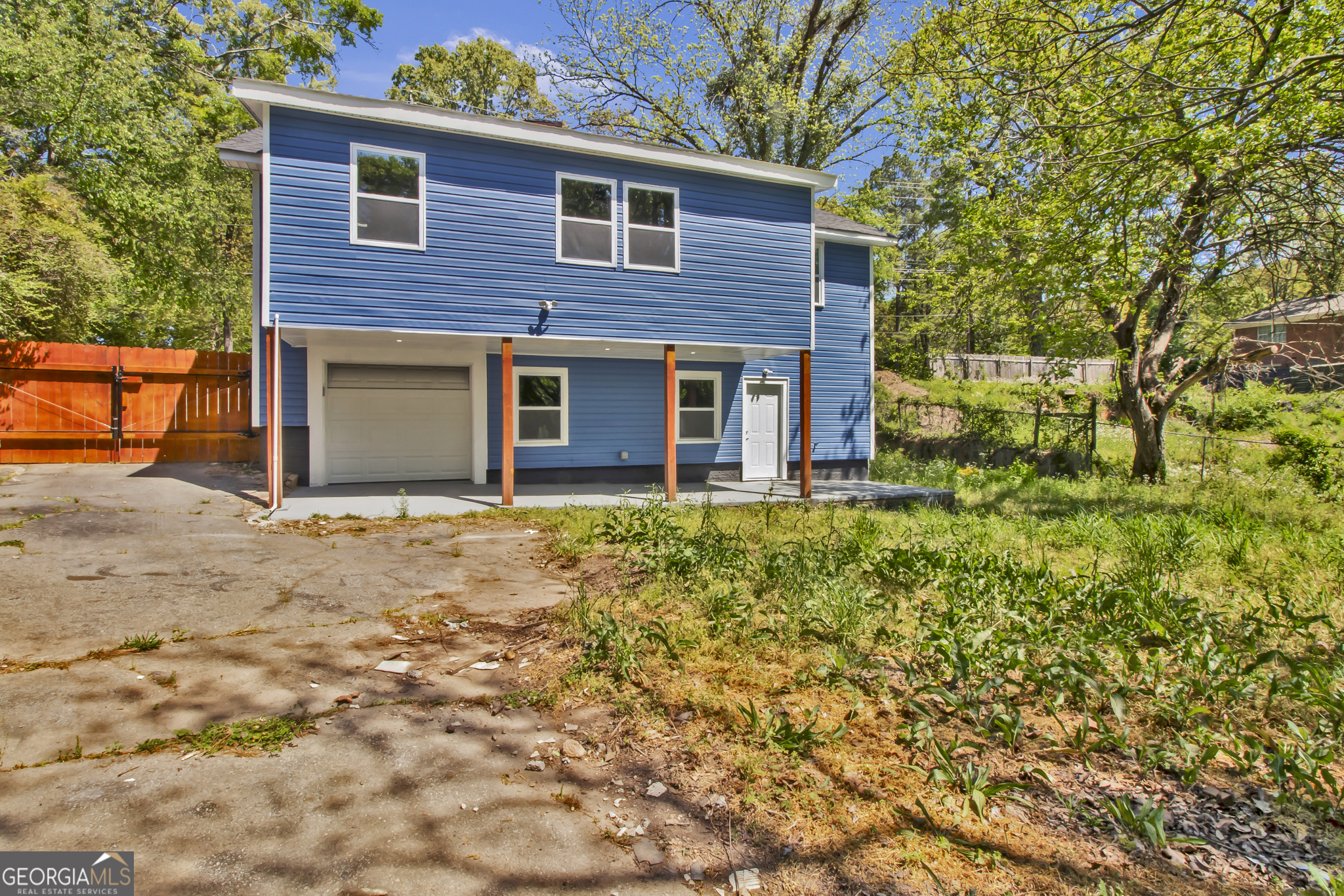 2172 Ben Hill Road East Point GA 30344