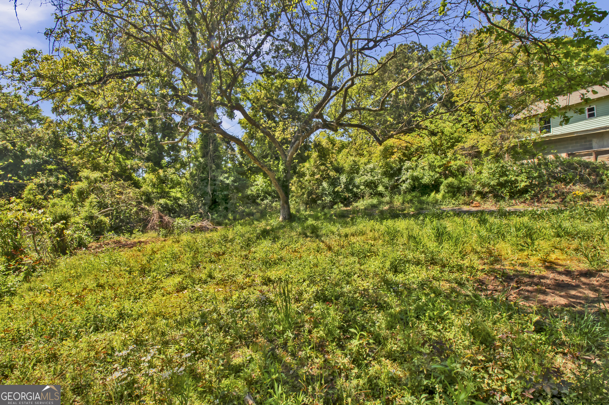 2172 Ben Hill Road East Point GA 30344