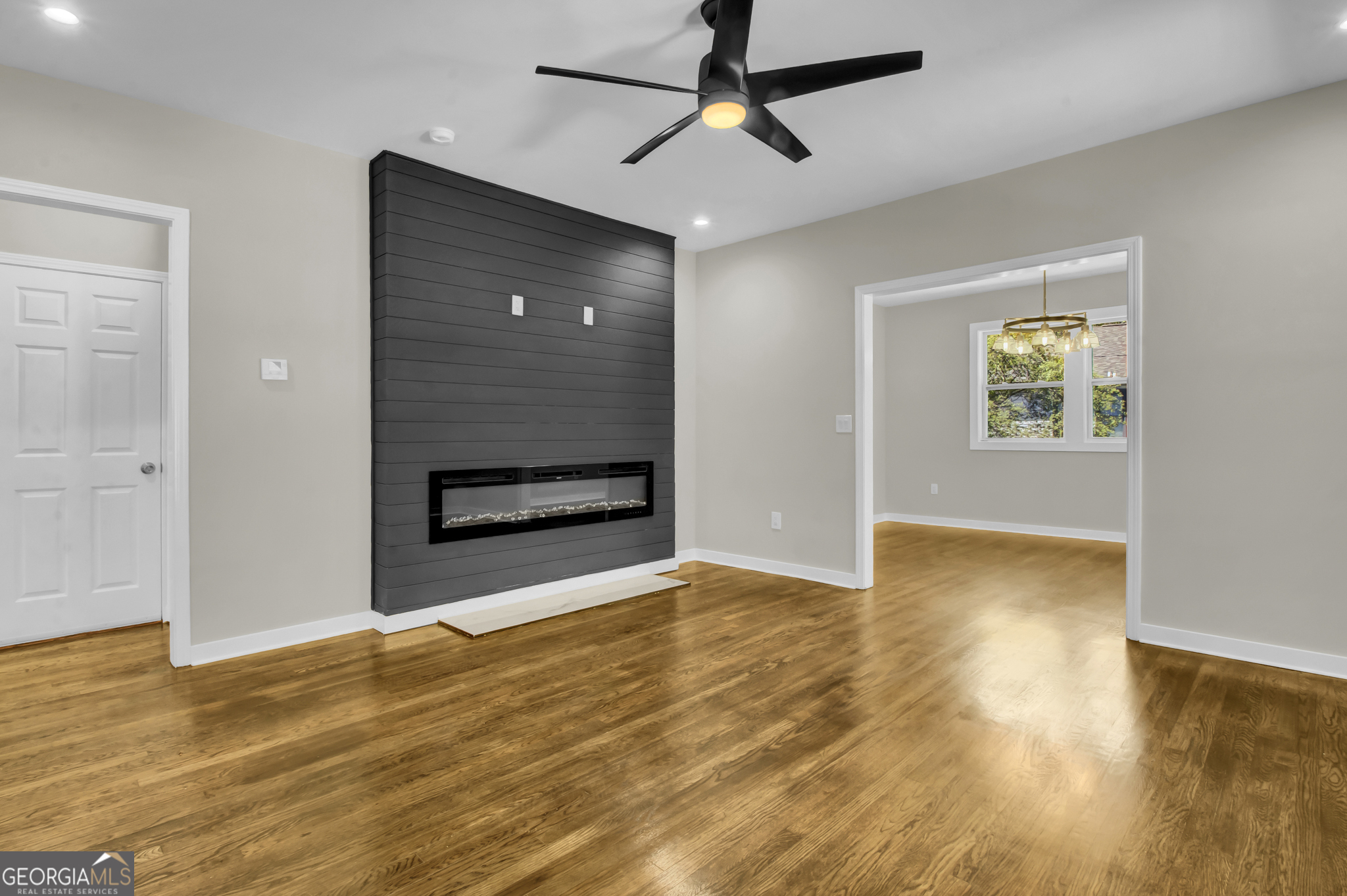 2172 Ben Hill Road East Point GA 30344